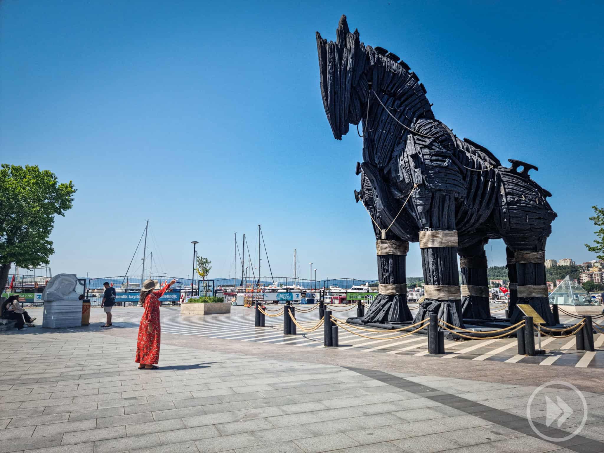 Turcja darmowe atrakcje
co warto zobaczyć w Turcji
Koń Trojański
Canakkale